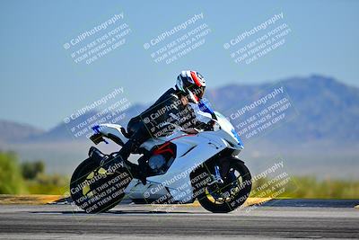 media/Mar-25-2024-Moto Forza (Mon) [[8d4319bd68]]/4-Novice Group/Session 2 (Turn 9 Side)/